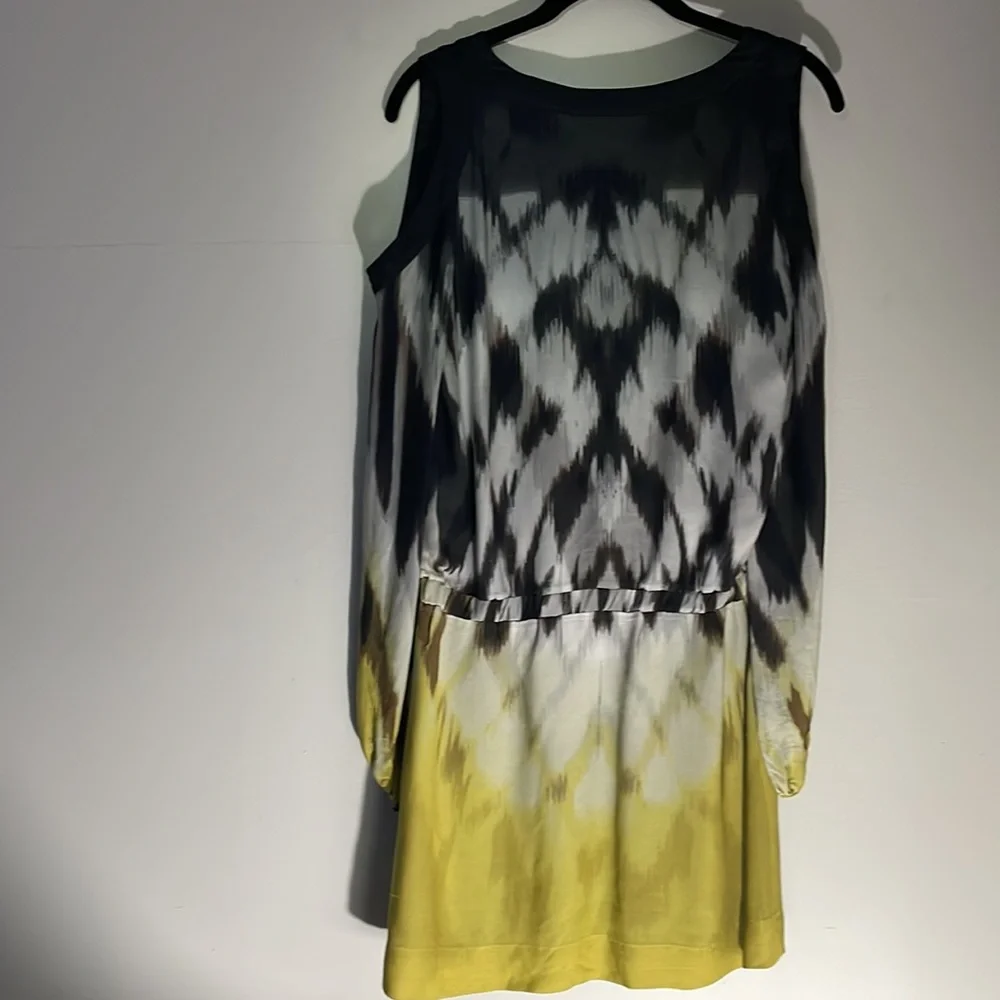 LEIFSDOTTIR 100% SILK V-NECK COLD SHOULDER LONG SLEEVE DRESS - Picture 3 of 7